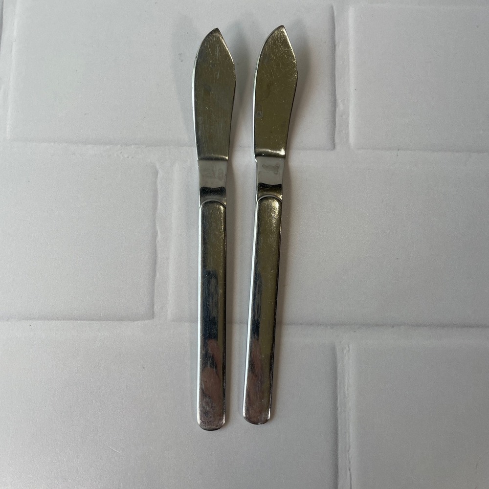 Reed & Barton Middleburg-Marlborough Stainless Flat Handle Butter Knives Set 2